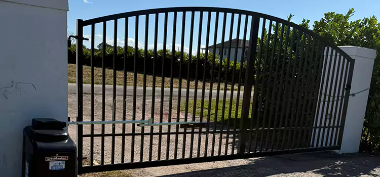 Driveway Fence Repair Champlin